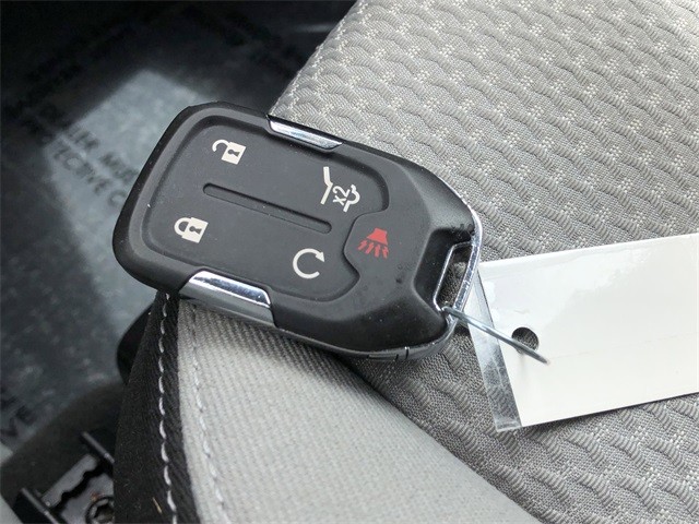 GMC Terrain Vehicle Full-screen Gallery Image 10