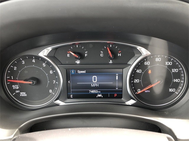 GMC Terrain Vehicle Full-screen Gallery Image 17