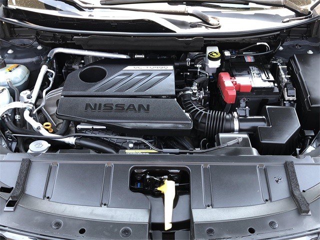 Nissan Rogue Vehicle Full-screen Gallery Image 22