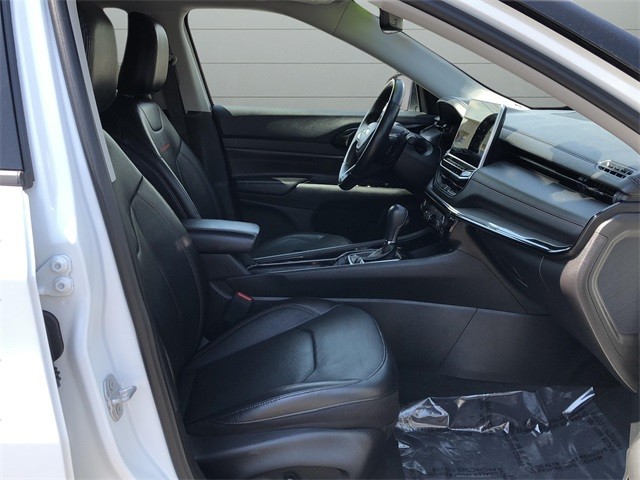 Jeep Compass Vehicle Full-screen Gallery Image 29