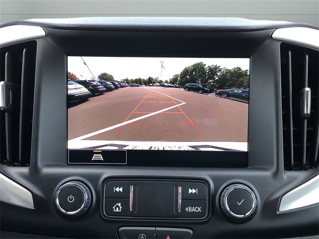 GMC Terrain Vehicle Full-screen Gallery Image 23