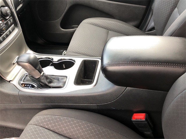 Jeep Grand Cherokee Vehicle Full-screen Gallery Image 20