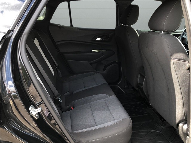 Chevrolet Trax Vehicle Full-screen Gallery Image 14