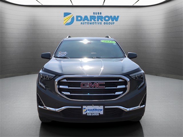 GMC Terrain Vehicle Full-screen Gallery Image 8