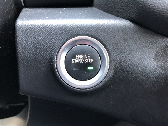 GMC Terrain Vehicle Full-screen Gallery Image 24