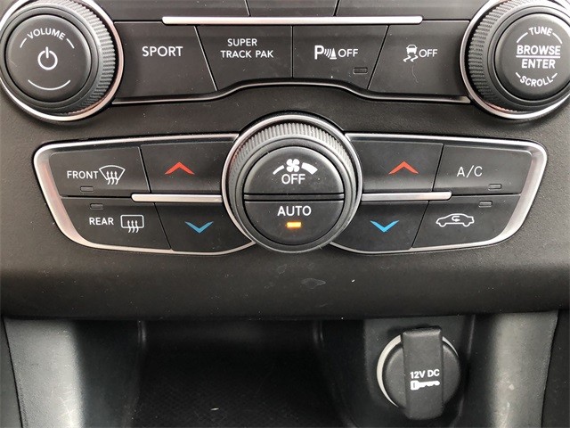 Dodge Charger Vehicle Full-screen Gallery Image 10