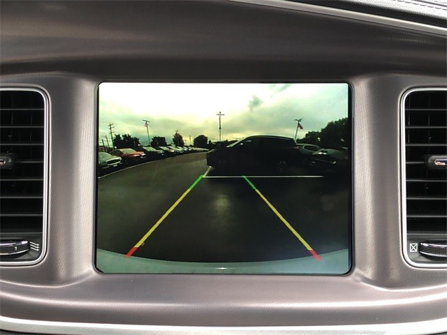 Dodge Charger Vehicle Full-screen Gallery Image 13