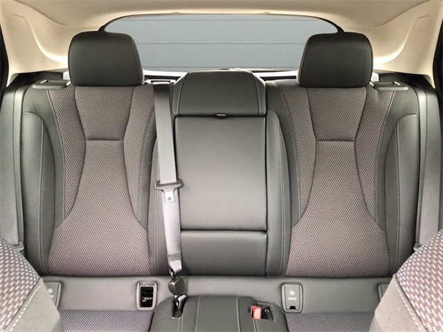 Buick Envision Vehicle Full-screen Gallery Image 29