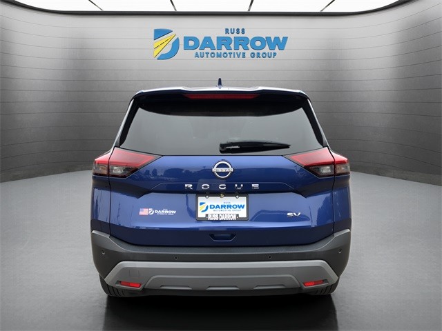 Nissan Rogue Vehicle Full-screen Gallery Image 4