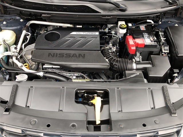 Nissan Rogue Vehicle Full-screen Gallery Image 19