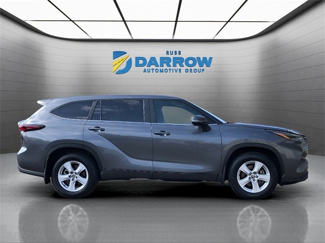 Toyota Highlander Vehicle Full-screen Gallery Image 6