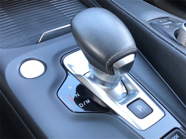 INFINITI QX50 Vehicle Full-screen Gallery Image 12