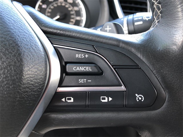 INFINITI QX50 Vehicle Full-screen Gallery Image 18