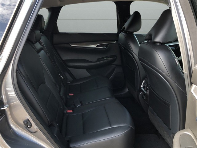 INFINITI QX50 Vehicle Full-screen Gallery Image 28