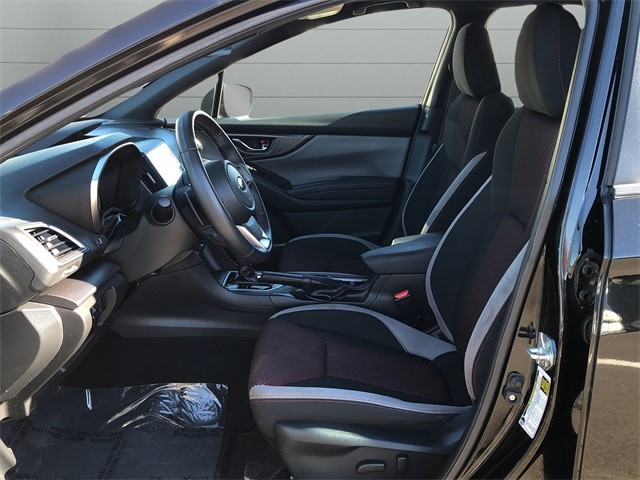 Subaru Impreza Vehicle Full-screen Gallery Image 10