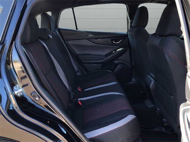 Subaru Impreza Vehicle Full-screen Gallery Image 14