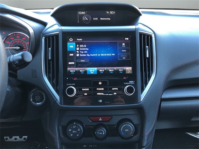 Subaru Impreza Vehicle Full-screen Gallery Image 21