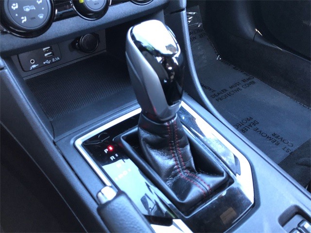 Subaru Impreza Vehicle Full-screen Gallery Image 25