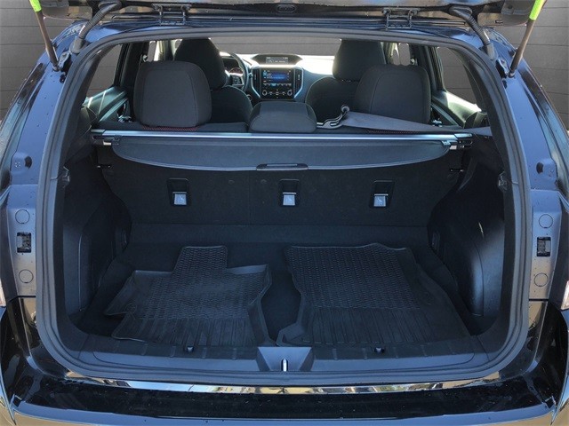 Subaru Impreza Vehicle Full-screen Gallery Image 27