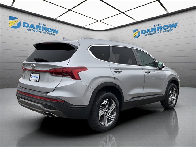 Hyundai Santa Fe Vehicle Full-screen Gallery Image 5