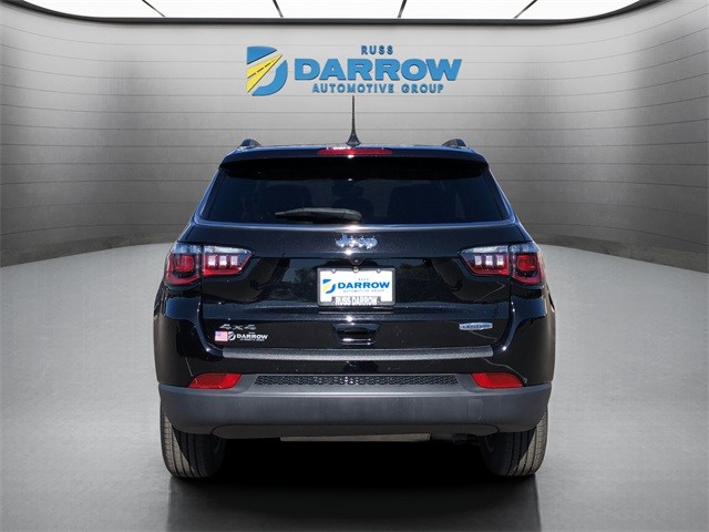 Jeep Compass Vehicle Full-screen Gallery Image 4