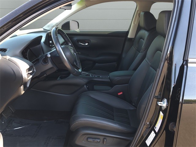 Honda HR-V Vehicle Full-screen Gallery Image 10