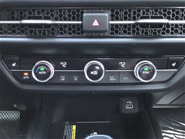 Honda HR-V Vehicle Full-screen Gallery Image 26