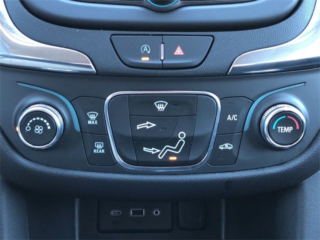 Chevrolet Equinox Vehicle Full-screen Gallery Image 26