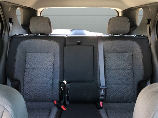 Chevrolet Equinox Vehicle Full-screen Gallery Image 29