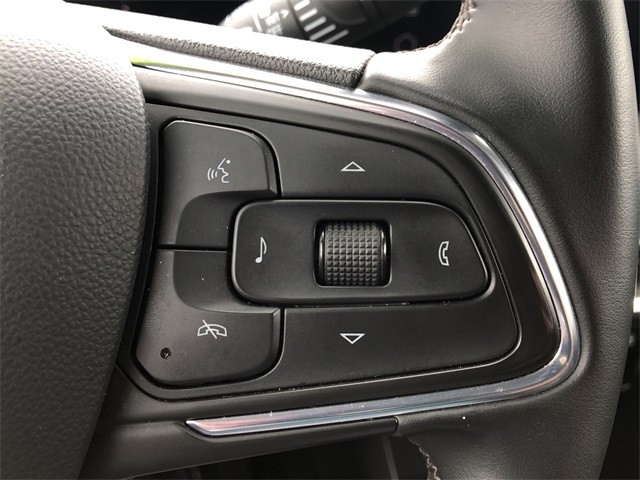 Buick Encore GX Vehicle Full-screen Gallery Image 17