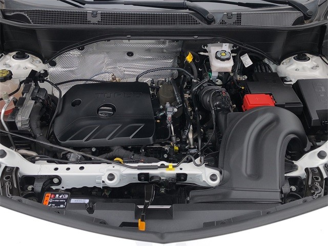 Buick Encore GX Vehicle Full-screen Gallery Image 18