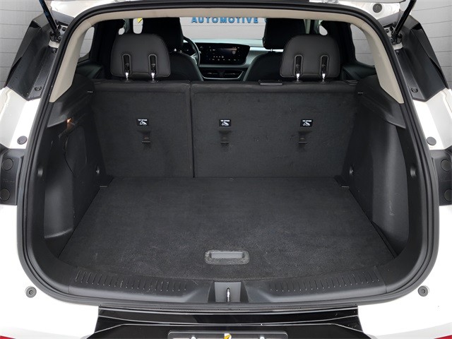 Buick Encore GX Vehicle Full-screen Gallery Image 26