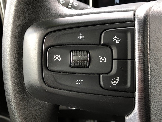 GMC Sierra 1500 Vehicle Full-screen Gallery Image 9