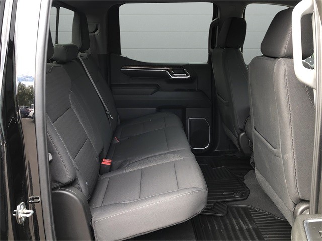 GMC Sierra 1500 Vehicle Full-screen Gallery Image 14