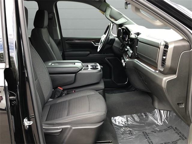 GMC Sierra 1500 Vehicle Full-screen Gallery Image 15