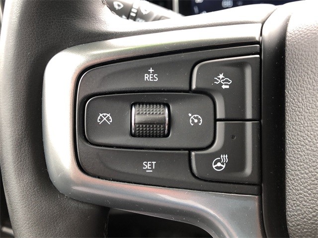 Chevrolet Silverado 1500 Vehicle Full-screen Gallery Image 9