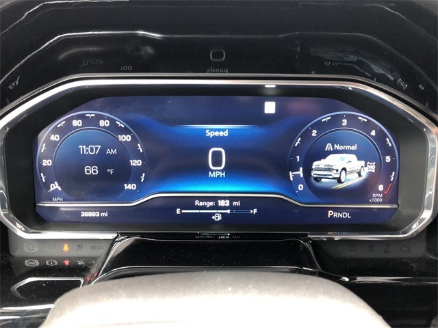 Chevrolet Silverado 1500 Vehicle Full-screen Gallery Image 13