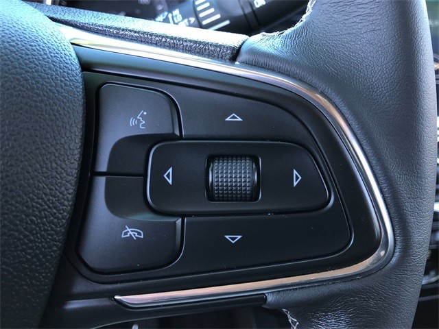 Buick Encore GX Vehicle Full-screen Gallery Image 17