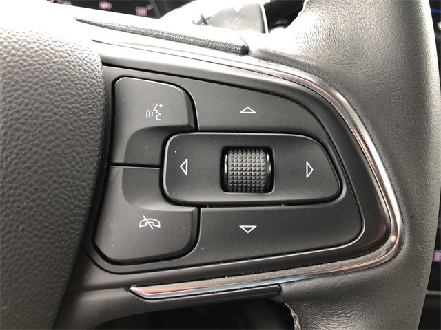 Buick Envision Vehicle Full-screen Gallery Image 17