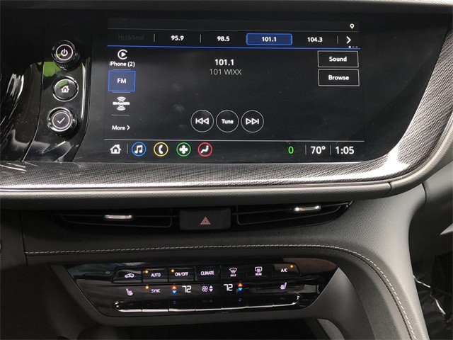 Buick Envision Vehicle Full-screen Gallery Image 19