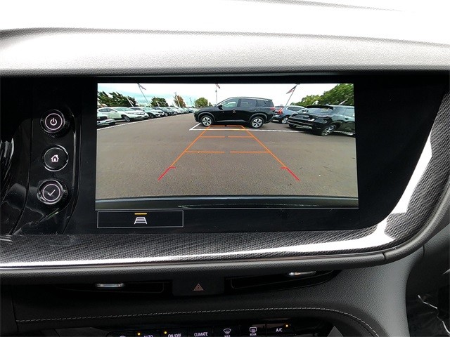 Buick Envision Vehicle Full-screen Gallery Image 21