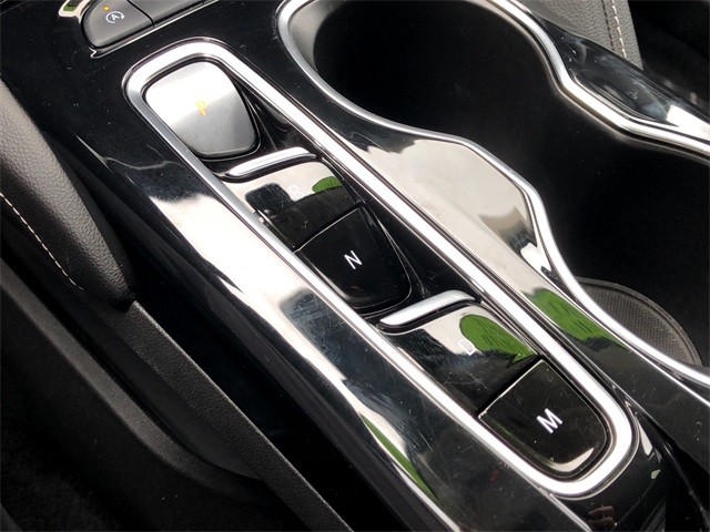 Buick Envision Vehicle Full-screen Gallery Image 23