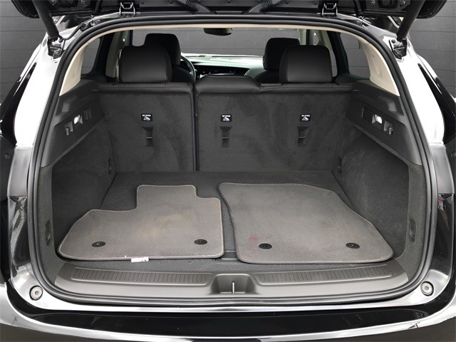 Buick Envision Vehicle Full-screen Gallery Image 28