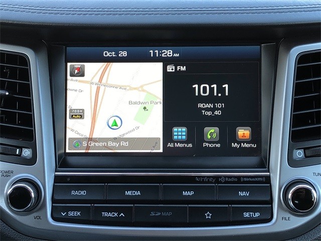 Hyundai Tucson Vehicle Full-screen Gallery Image 21