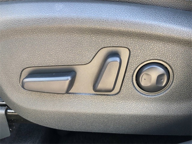 Hyundai Tucson Vehicle Full-screen Gallery Image 27