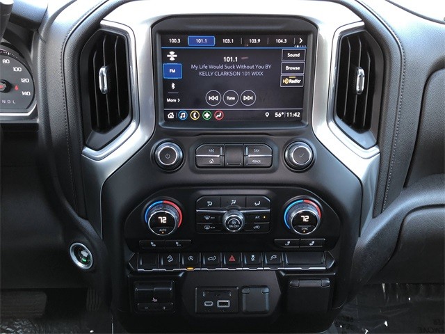 Chevrolet Silverado 1500 Vehicle Full-screen Gallery Image 19