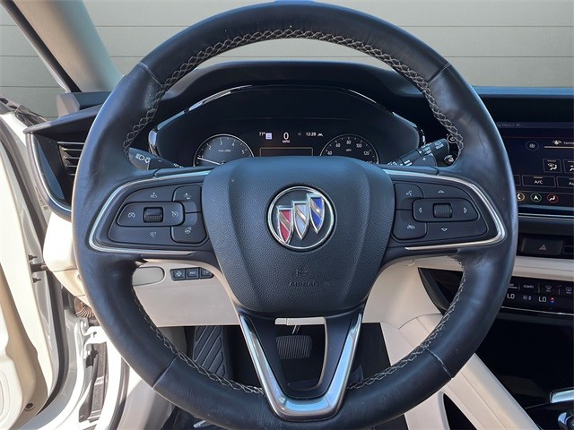 Buick Envision Vehicle Full-screen Gallery Image 13