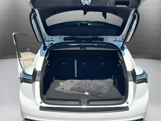 Buick Envision Vehicle Full-screen Gallery Image 25