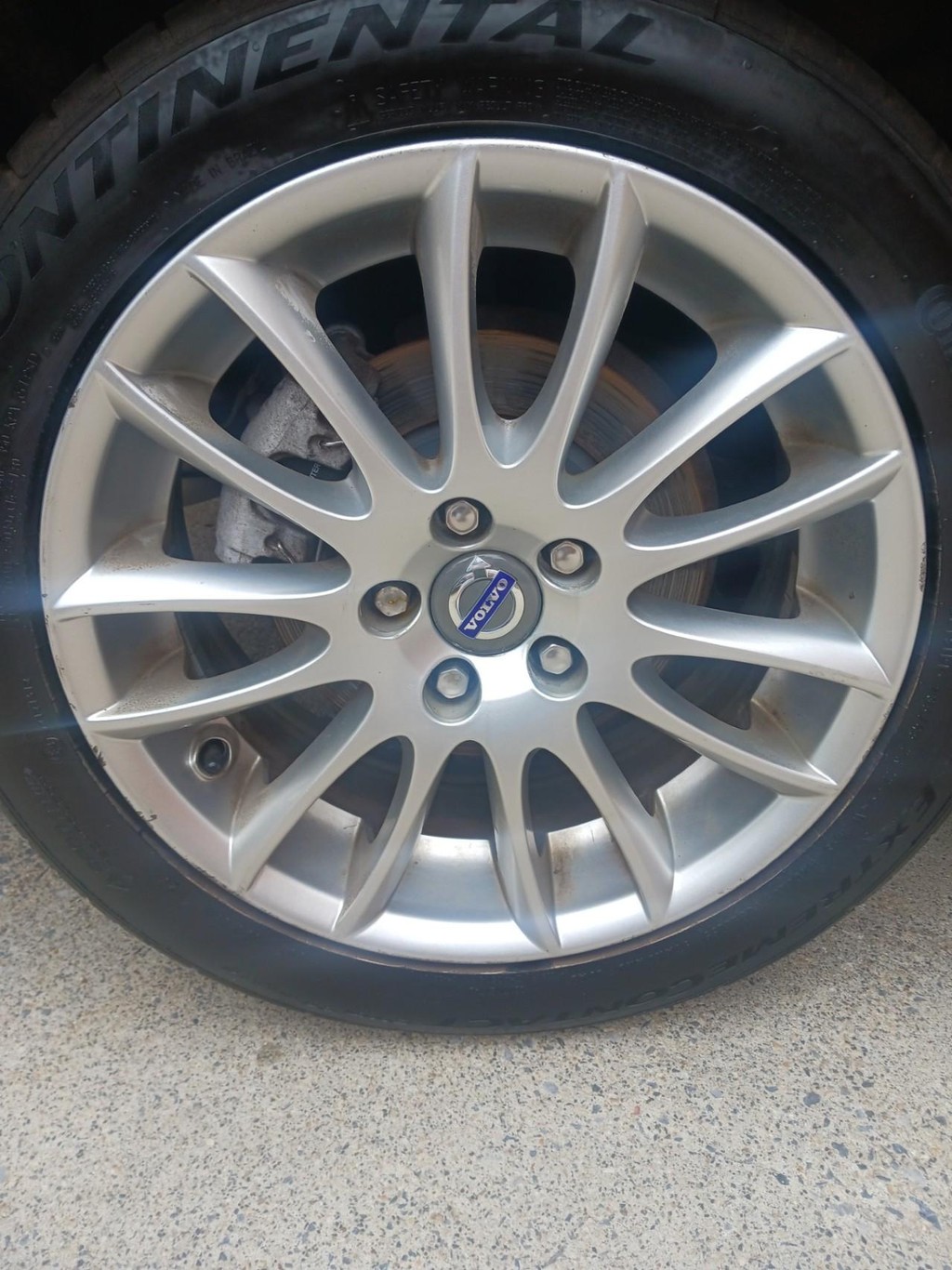 Volvo C70 Vehicle Full-screen Gallery Image 08