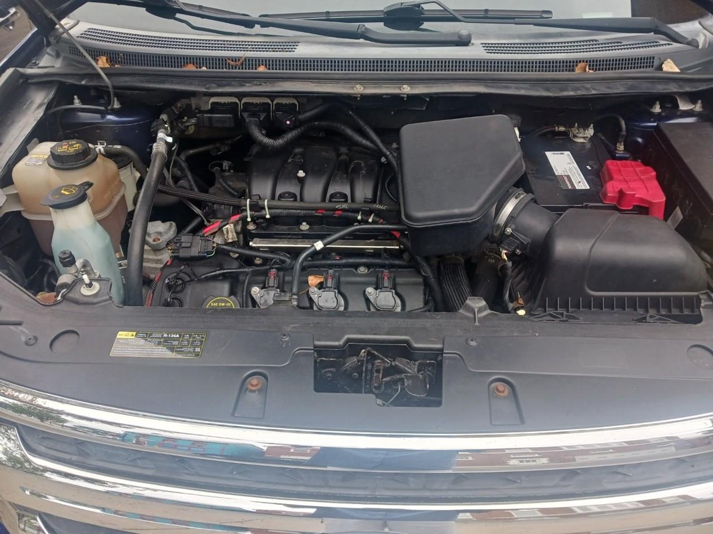 Ford Edge Vehicle Full-screen Gallery Image 04